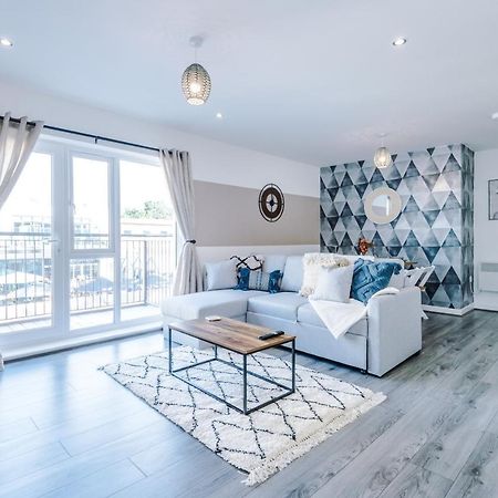 Stunning 2 Bed Apt By Greenstay Serviced Accommodation - Located In Formby Village - Perfect For Short & Long Stays - Couples, Friends & Families & Business Travellers All Welcome - Dog Friendly - 7 Exterior foto